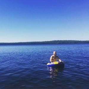 Meet your Posher, Alexander